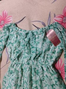 Green Leaf Print Tiered Dress