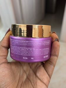 Lotus Herbals Youth Night Creme
