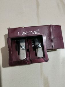Lakme Dual Sharpner For kajal & Lip Liner