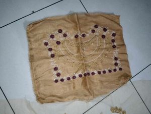 Mustered colour unstitched blouse