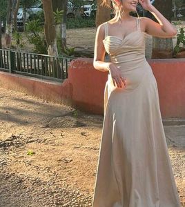 Elegant Cream Party Gown corset back