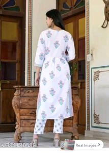Elegant White Kurta Set with Floral Print