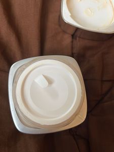L'Oreal Paris Aura Perfect Clinical Day Cream