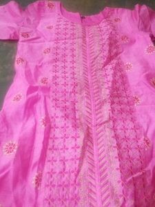 Vibrant Pink Embroidered Kurta