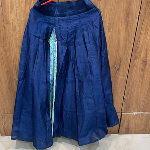 navy blue flared skirt
