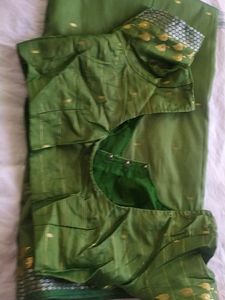 Green Single Colour Sari With Blouse