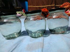 Set of 3 Glass Jars with Lids