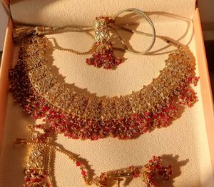 Wedding Imitation Necklace With Bangles Set