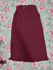 Burgundy Pleated Sleeveless Dress