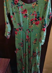 Beautiful Floral Print Maxi Dress