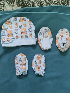 Baby Hat Mittens booties  Set