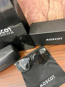 MOSCOT Men's Sunglasses - Classic Black Acetate