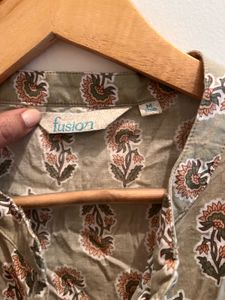 Stylish Printed Sleeveless Kurta