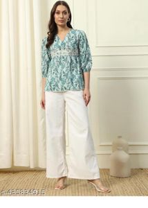 Chic Printed Kurta with Lace Detail