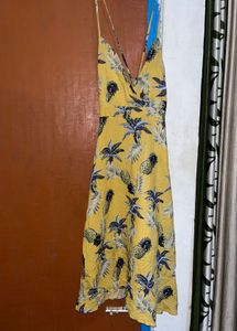 Tropical Pineapple Print Yellow Sundress – Bust 32