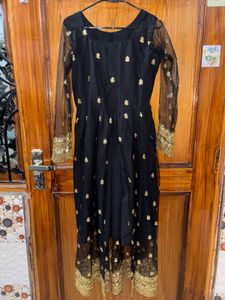 🌸Elegant Black &amp; Gold Embroidered Dress