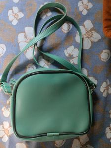 sling bag