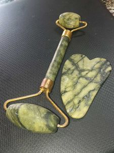 Jade Face Roller &amp; Gua Sha Set