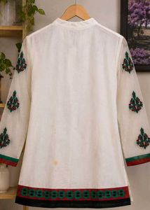 Green red striped short white kurti