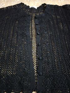 Kuresia Work Handmade Shrug
