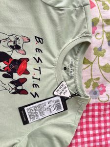 Cute 'Besties' Graphic Tee
