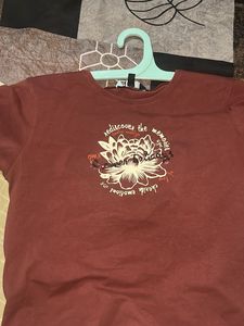 Maroon Graphic T-Shirt