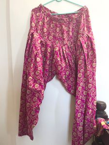 Light Green Kurta with Pink Trim