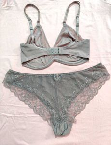 Lingerie Set With Free freebies