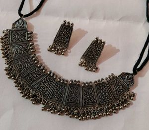 Oxidized Silver Necklace &amp; Earring Set