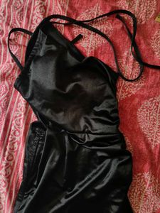 aesthetic off shoulder Black Bodycon Dress + freeb