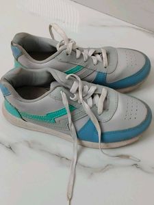 Stylish Gray &amp; Blue Sneakers