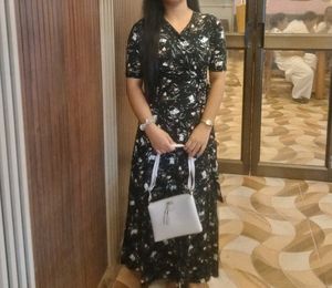 Chic Floral Print Wrap Dress