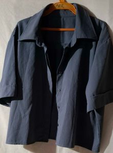 Solid Color Short Sleeve Button-Up Shirt