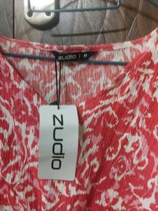 Red &amp; White Printed Tie-Front Crop Top