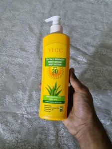 VLCC De-Tan + WhiteGlo Body Lotion