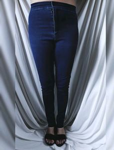 Imported Navy Skinny Jeans - High rise