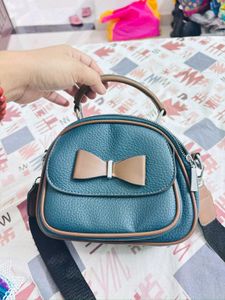 Chic Teal Bow Detail Crossbody Bag