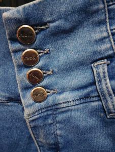 High Waisted Button-Up Jeans