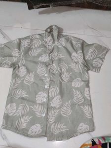 Men's Tropical Leaf Print Shirt
