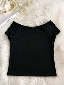 Black ribbed off-shoulder top✔️