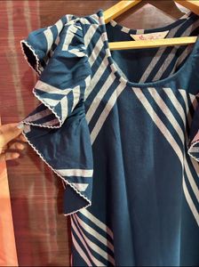 Stylish Blue &amp; White Printed Dress
