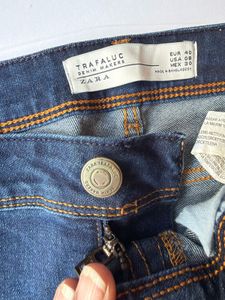 Zara Dark Wash Skinny Jeans (USA 8)