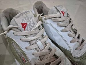 Reebok club c 85s in used condition