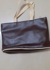🆕🆕 Cute Brown Handbag