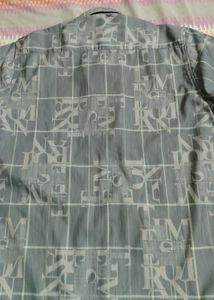 Stylish Men's Printed Button-Down Shirt