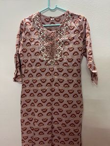 ‼️combo of 2 Embroidered Kurta