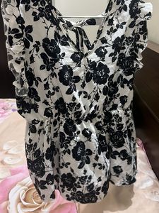 Chic Black & White Floral Top