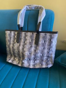 Stylish Snake Print Tote Bag