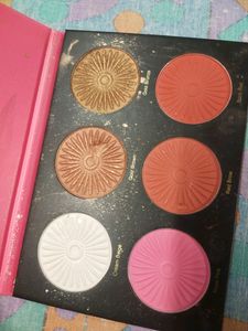Blusher Highlighter