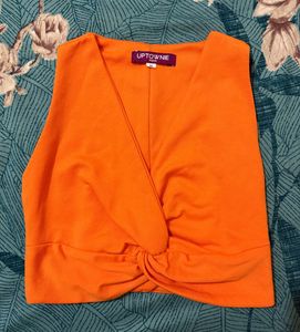 Uptownie India Orange Twist-Front Crop Top (XS) 🧡